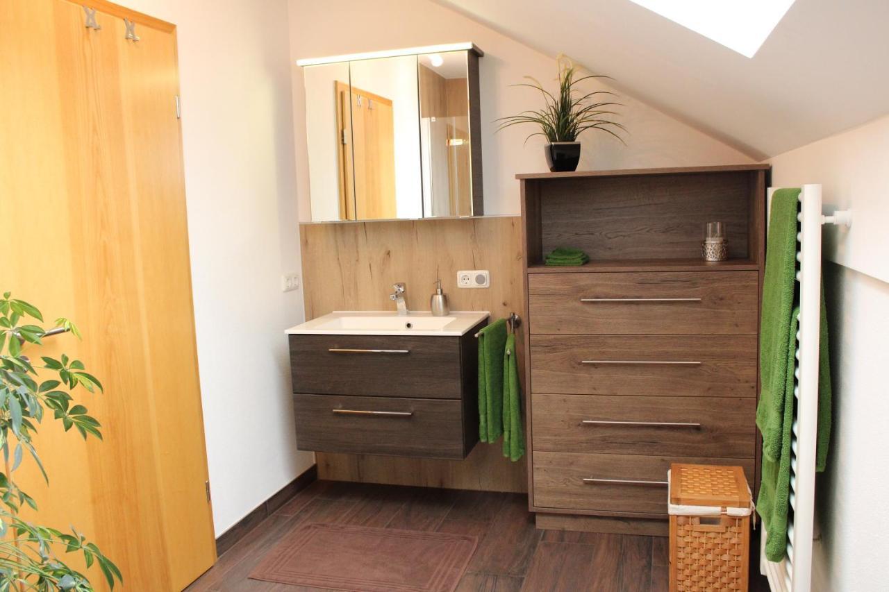 Ferienwohnung Am Dreiseithof Хауценберг Экстерьер фото