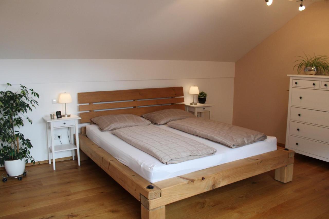 Ferienwohnung Am Dreiseithof Хауценберг Экстерьер фото